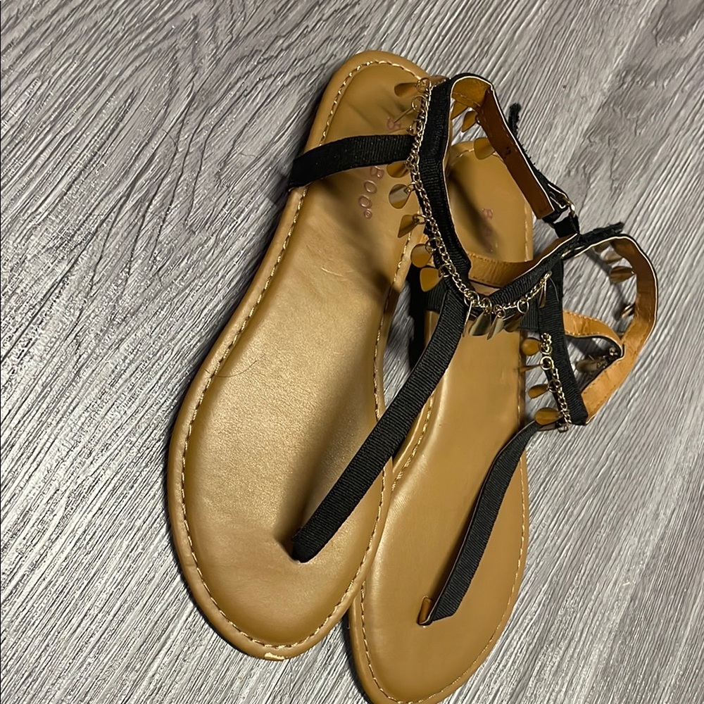 BAMBOO Black and Tan Sandals with T-Strap Design